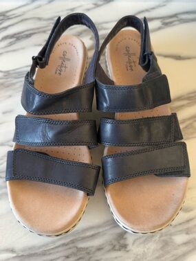 Clarks Leisa Melinda Sandal Black
